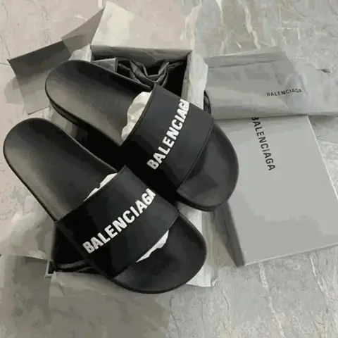 Balenciaga Tee T-shirt