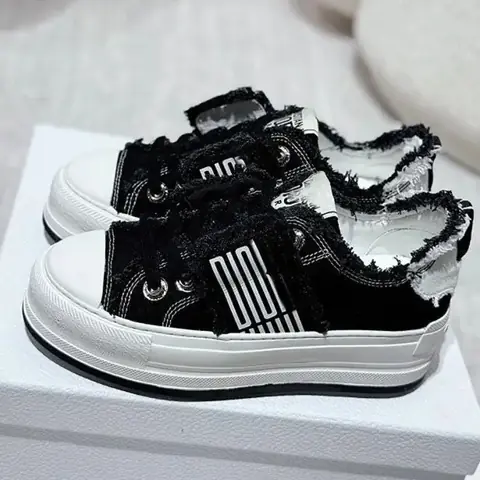 Dior Walk'n' Sneakers