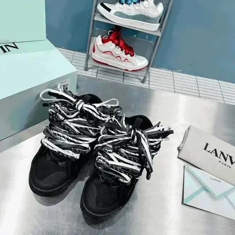 Lanvin [22+ styles]