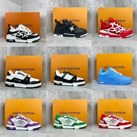 Louis Vuitton B22 Sneakers
