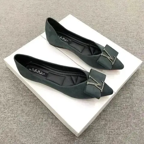 Louis Vuitton Flats