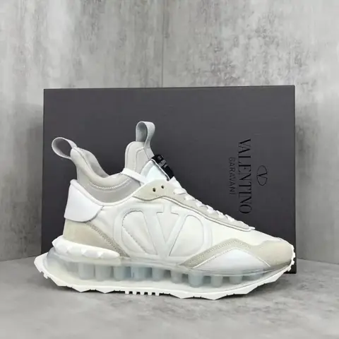 Valentino Garavani VLOGO Sneakers [9 styles]